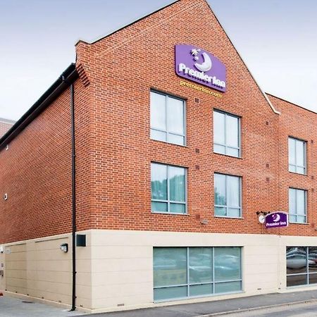 Premier Inn Hitchin Town Centre Exterior photo